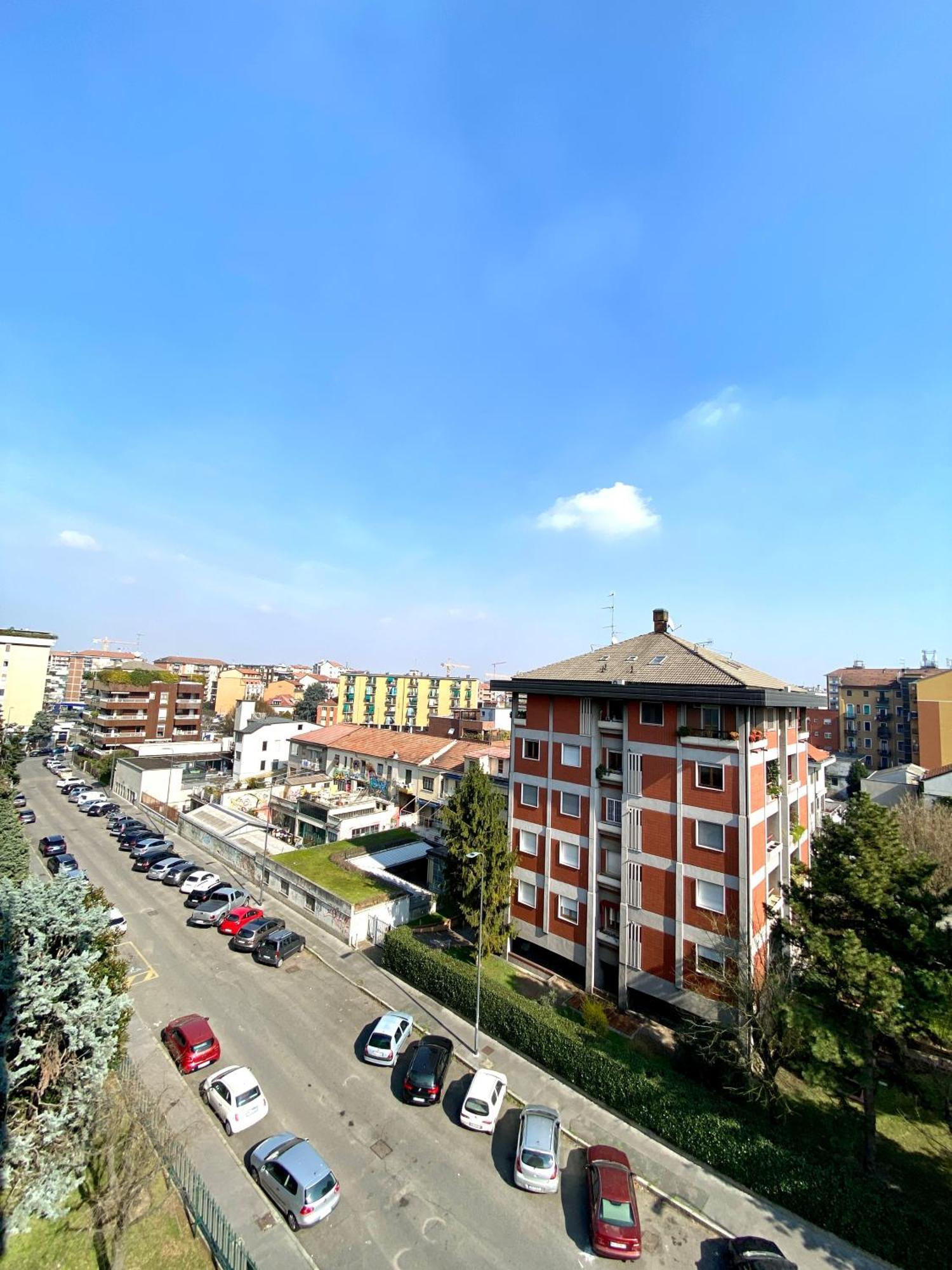 Faenza 18, A Cozy Apartment Милано Екстериор снимка