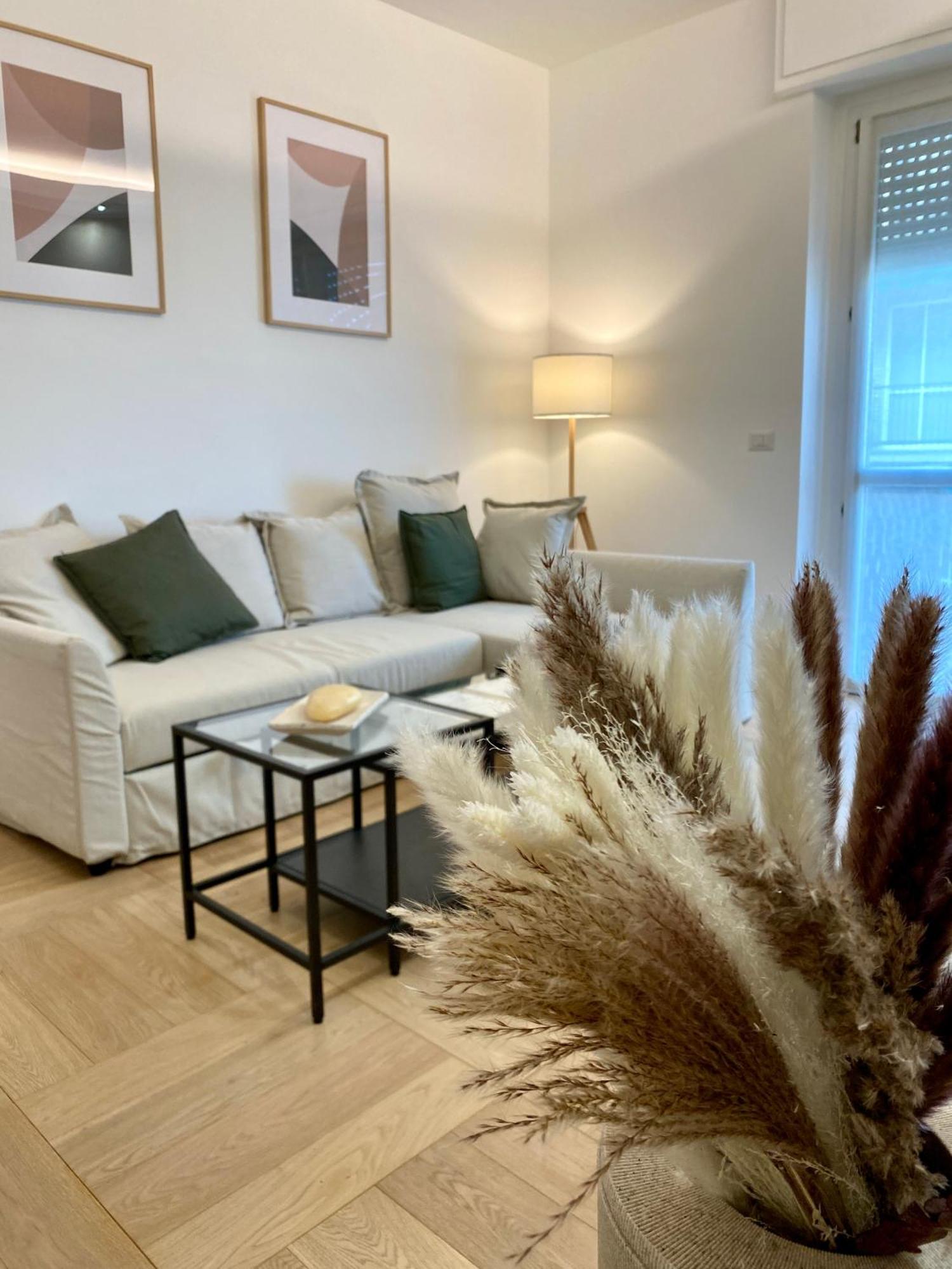 Faenza 18, A Cozy Apartment Милано Екстериор снимка